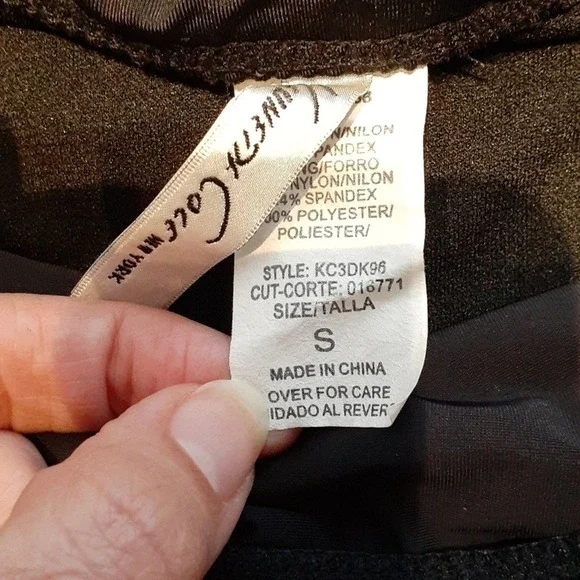 NWT Kenneth Cole sz SM two-piece swim, $121.00 - Picture 4 of 6